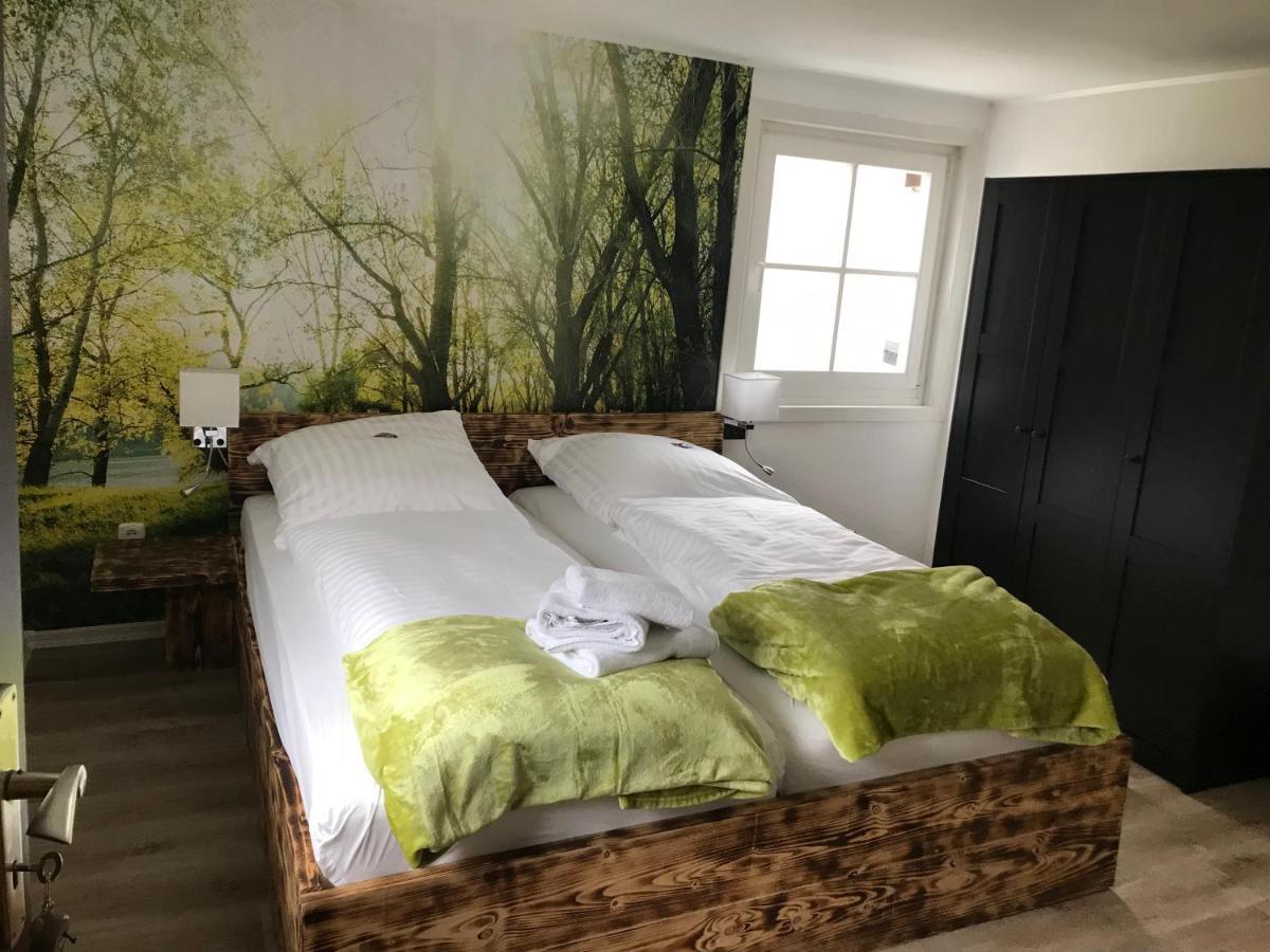 Landgasthof Zum Dorfkrug Schoneberg  Екстер'єр фото